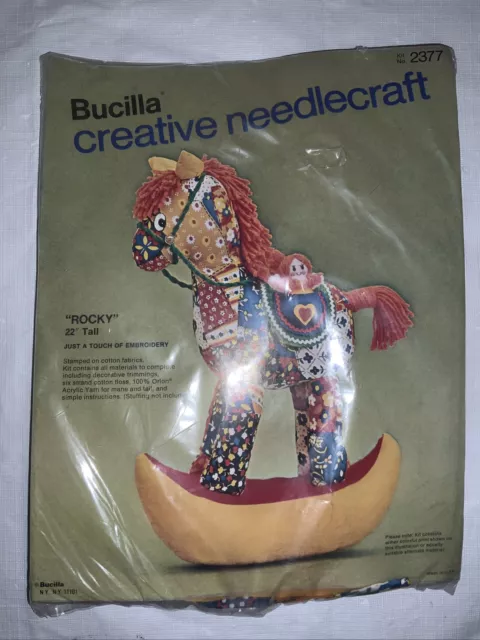 "Kit de caballo mecedor Bucilla Creative Needlecraft ROCKY 22"" de colección década de 1970 #2377" alto