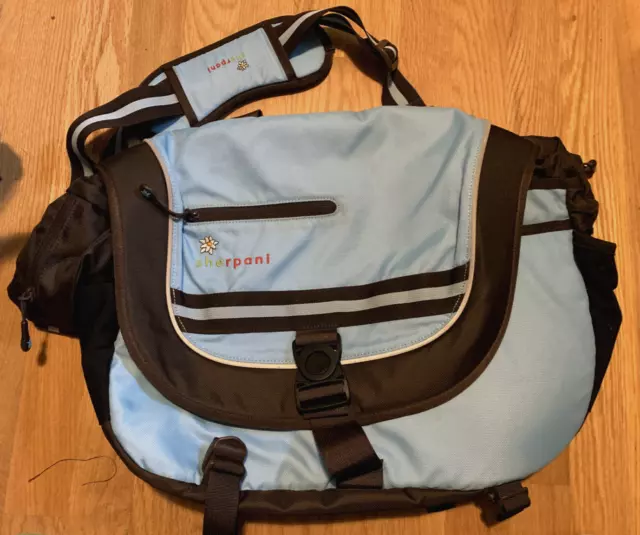 NWOT Sherpani Large Messenger Bag Blue Laptop Diaper Crossbody Adjustable Strap