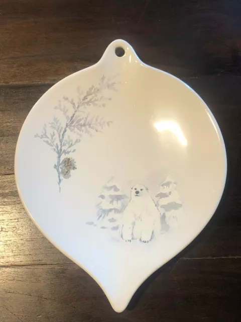 Pfaltzgraff Ornament Shaped Winter Frost Polar Bear Cookie Serving Plate