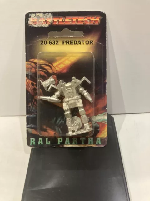 Battletech 20-632 PREDATOR Ral Partha Miniatura in metallo