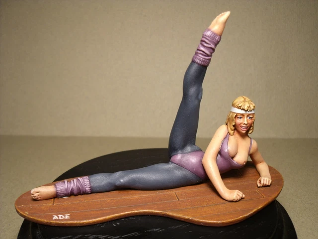 Figurine 1/18 Mathilde VROOM – Non Peinte, Résine, Pour Ferrari 1970, MINICHAMPS