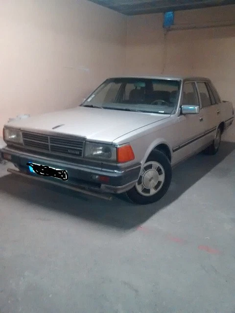 Nissan Cedric Hy30