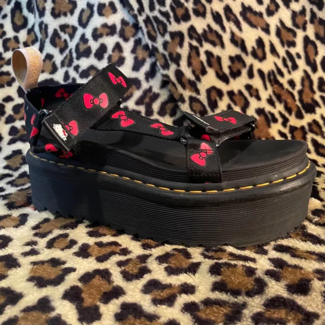 Hello kitty docs sandals cheap