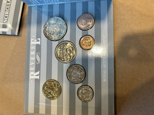 1987 Royal Australian Mint Uncirculated Coin Collection 7-Coin Set w/ Sleeve