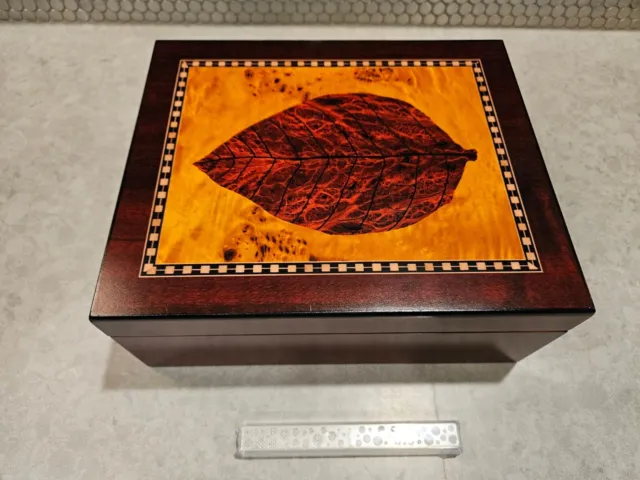 Feville Tobacco Leaf Mahogany Desktop Humidor - 25/50 Cigars - Brand New In Box