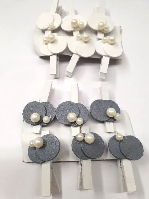 Mini-Holzklammern, Deko-Klammern mit je 2 Perlen, Festdeko, 12-er Set, grau/weiß