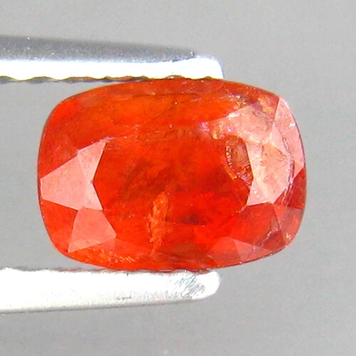 0.78Ct UNTREATED ! NATURAL PINK SPINEL GEMSTONE FROM TANZANIA