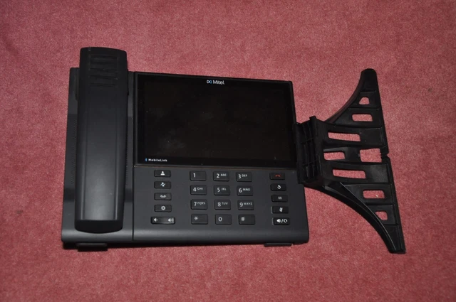 Mitel 6940 IP Phone with wall mount