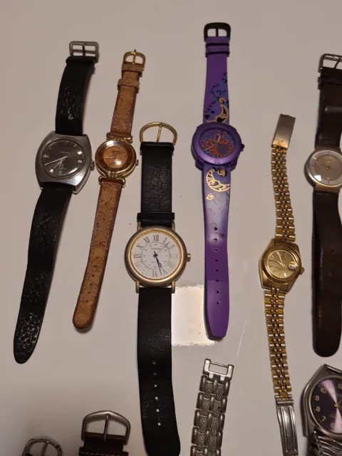 Konvolut alte Damen und Herren Armbanduhren  für Bastler  30 st. UTV  T.2 3
