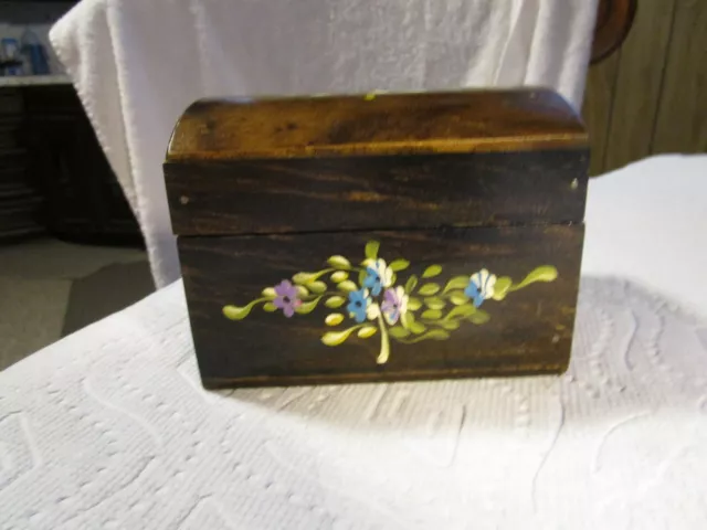 Lovely Vintage [Hand Crafted&Painted] Hindged Wooden Floral Stash Box!!~Nice!