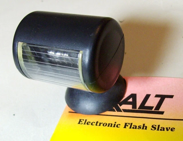 Kalt Electronic Remote  Flash Slave  suction cup NPN730. New !