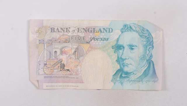 CrazieM World Bank Note - 1990-2002 United Kingdom 5 Pounds - Collection Lot m14