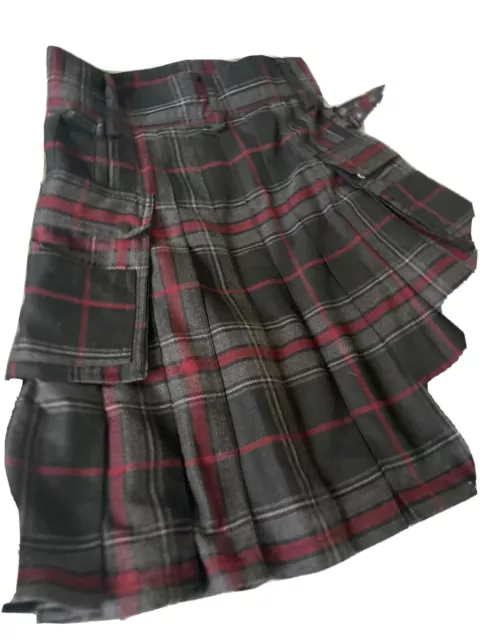 mens used scottish kilts Size 32