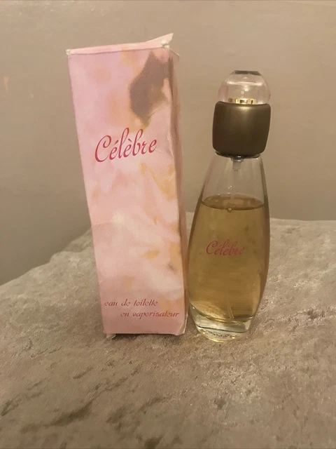 Eau De Toilette AVON Celebre Fresh Pour Elle - Vaporisateur 50 Ml - Notes Fraîches De Citron, Fleurs D'été Et Musc