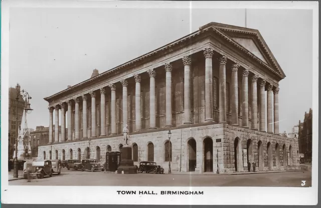 VERY NICE SCARCE OLD R/P POSTCARD - TOWN HALL - BIRMINGHAM C.1945 Vintage Cars