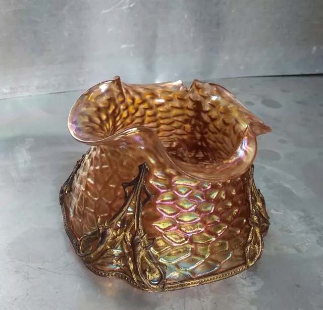 LOETZ coupe aumônière en verre irisé ambre monture métal doré art nouveau