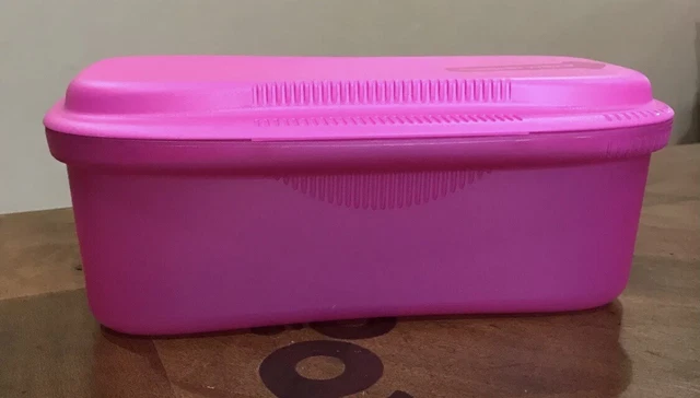 Tupperware Microwave Pasta Maker-In Pink Color !!!