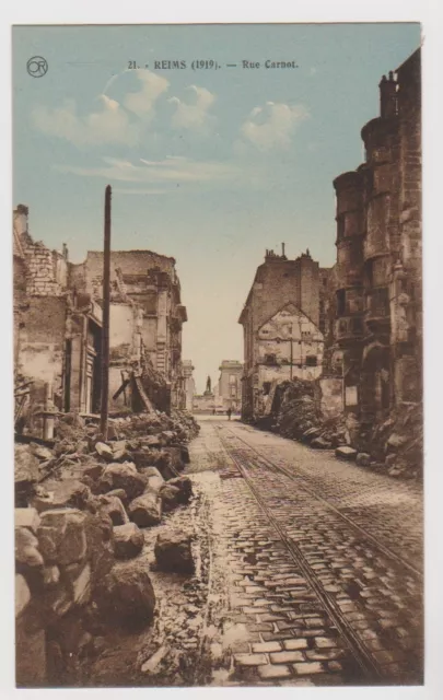 CPA " REIMS - Rue Carnot