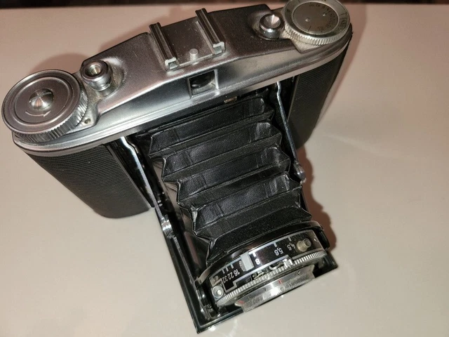 Agfa Isolette II - Objektiv Agnar 1:4,5/85mm Vario, Klappkamera