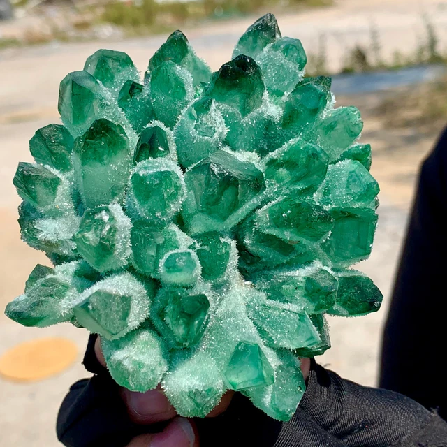 629g  New Find green Phantom Quartz Crystal Cluster Mineral Specimen
