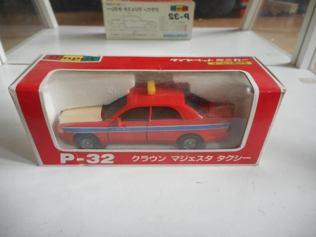 Diapet Yonezawa Japon P-35 Toyota Estima Pompier 1/40 – Miniature Neuve