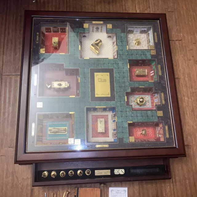 Very RARE CLUE Franklin Mint 3D Deluxe Collectors Edition Board Game GOLD (read)