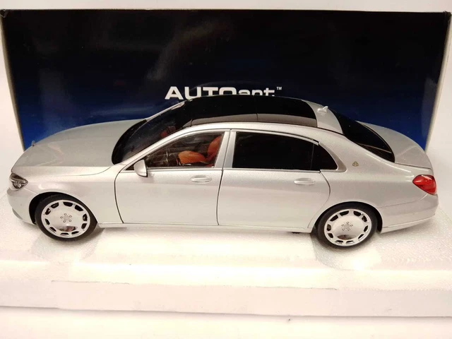 Miniature AUTOart 1/18 – Mercedes Maybach Classe S S600 – Argent – Comme Neuve