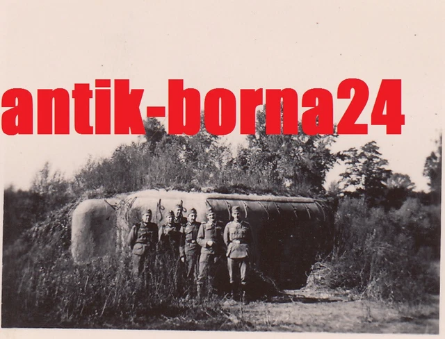 Foto WH 3. Gebirgs-Division Bunker Shelter Sudetenland Znaim Znojmo Mähren *173