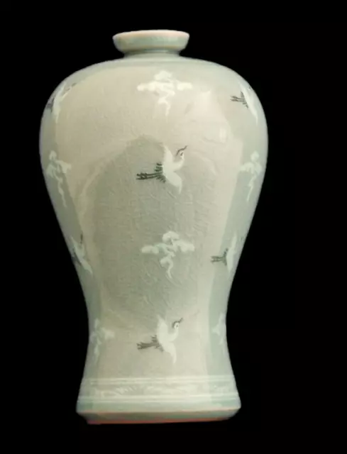 Vintage koreanische Keramik Celadon Glasur Vase eingelegt Wolken & Krane Muster - 9 Zoll T