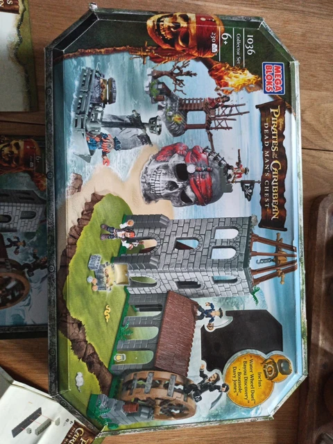 Lot De Pièces Mega Bloks - Warriors Fortress 9890 Et Autres - Compatible Légo - Occasion