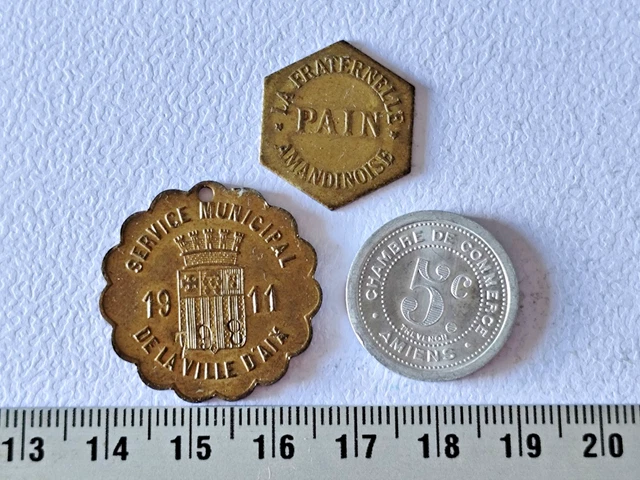 LOT 3 token CASINO jeton METROPOLITAIN l'enfer du jeu LUCKY WINNER jack