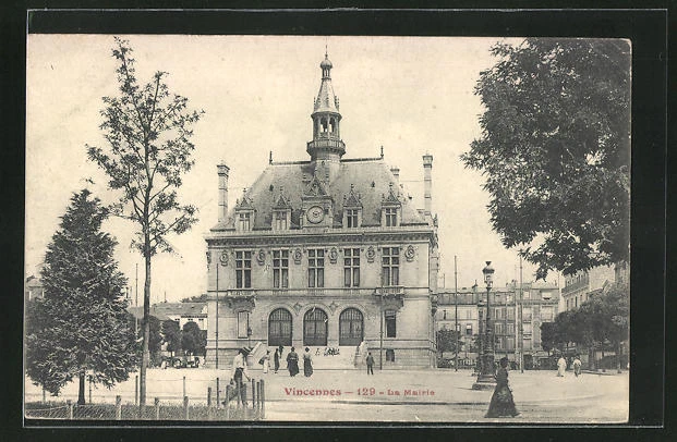 CPA Vincennes, La Mairie