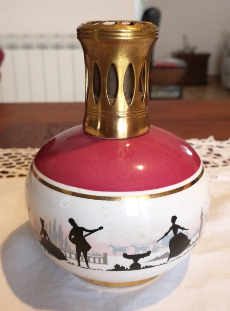 Lampe Berger En Porcelaine Revol Pb À Décor De Paons Et Fleurs Bleues