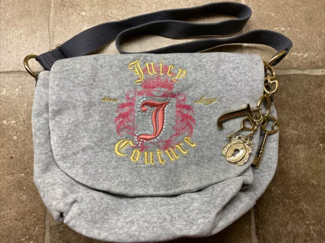 🔥Juicy Couture Heather Gray Velour Crossbody Bag w/Keychains🔥