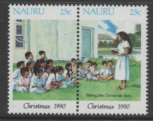 Nauru 1990 Christmas se-tenant pair MUH