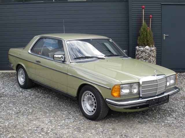 Mercedes Benz 230 CE AUTOMATIK  C123  Bj. 1983   W123 - Coupe 15"-Barock Alu