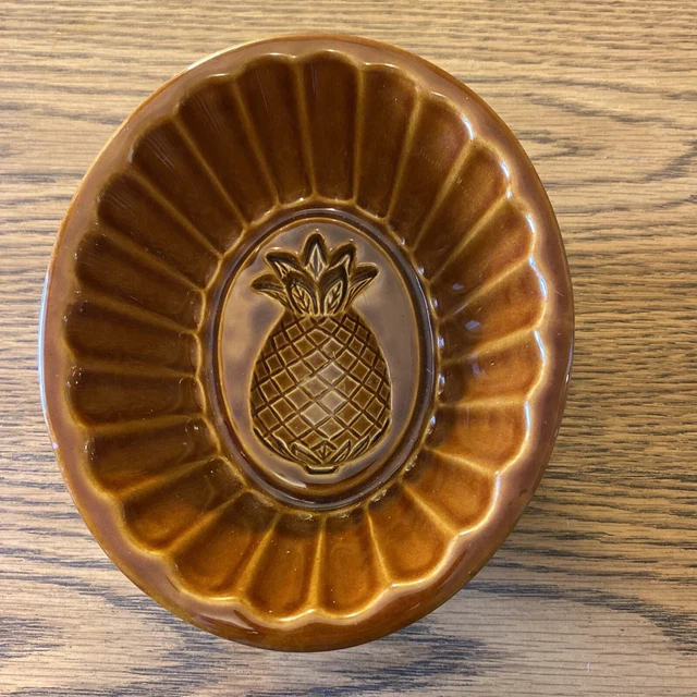 Ceramic Small Oval Pineapple Serving Bowl Candy Dish Nut Snack Bowl Decorative