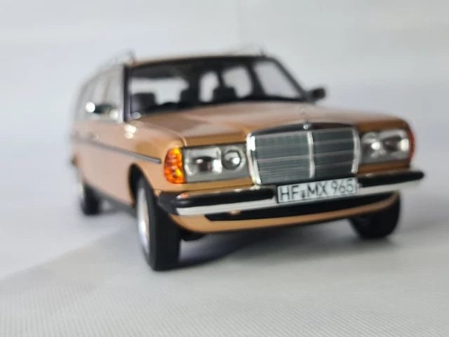 Mercedes 200T W123 Break 1982 - Norev 1/18 - Noir - Neuve En Boîte