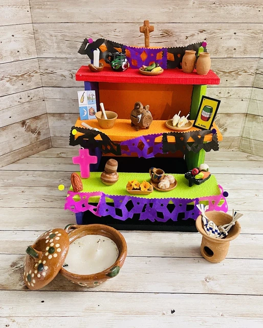 ALTAR DE OFRENDA Para Dia De Muertos Day Of The Dead Offering Altar ...