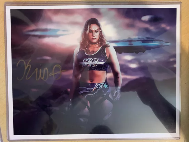 Kris Statlander Autographed 8.5x11 with COA AEW