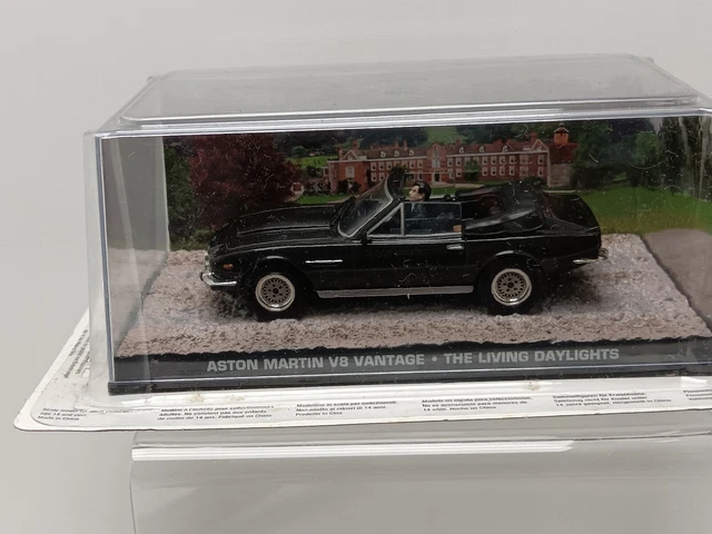 Hot Wheels Premium – Aston Martin V8 James Bond – échelle 1:64, 7 Cm – Die-cast, Pneus Real Riders – Collection