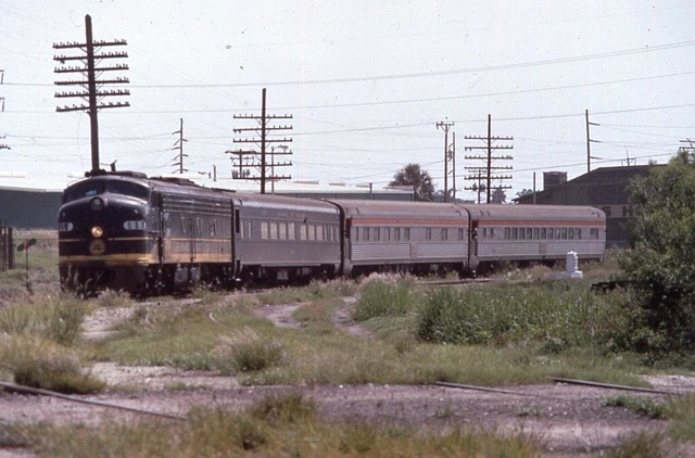 DUPLICATE RAILROAD SLIDE SCL SEABOARD COAST LINE 589 passenger train Amtrak SAL