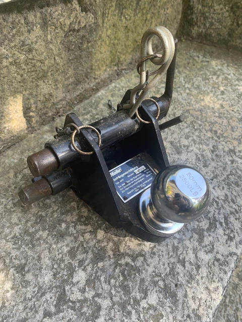 Hakotrac Anhängerkupplung original mit Typenschild und Bolzen