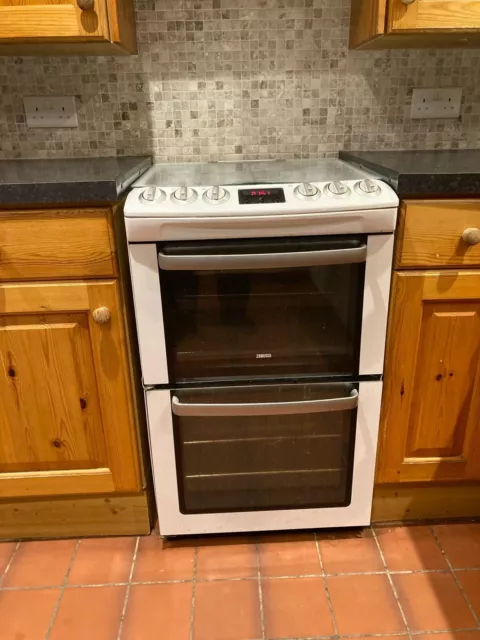 Gas Cooker Zanussi ZCG552GWC