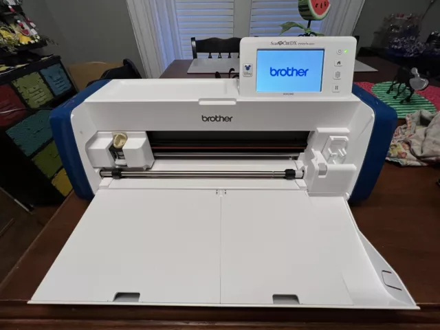 Brother Scan n Cut Machine CM550DX Baby Lock Fabric Paper Cutter Quilting  Crafts