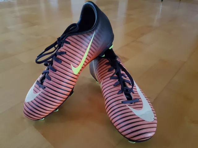 Nike Mercurial Fußball-Stollenschuhe Größe 36,5