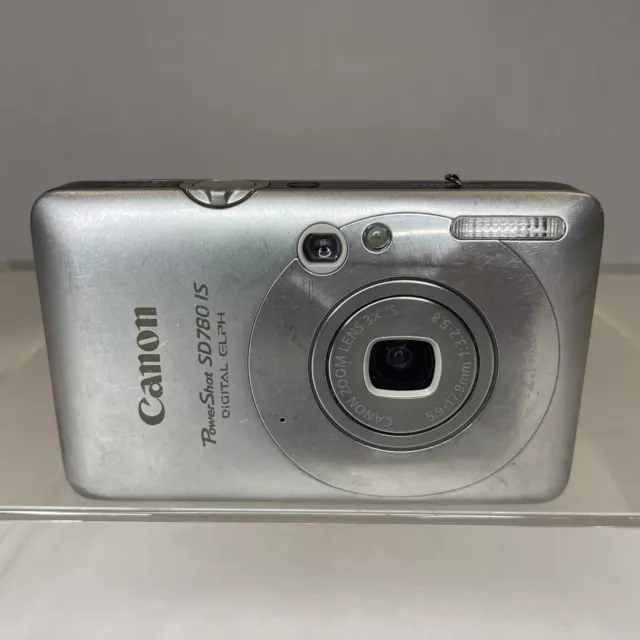 Canon PowerShot SD780 IS 12.1MP Digital ELPH Silver Camera ONLY