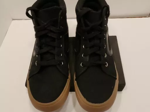 Wonder Nation Boys Black Lace Up Skate High Top Canvas Sneaker Shoes Size 5