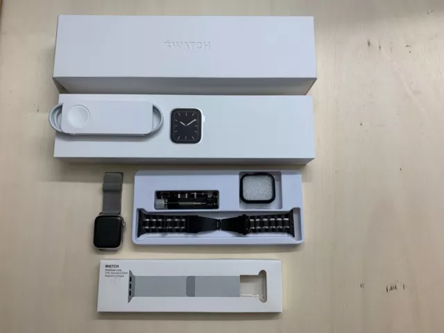 Apple WATCH Series 5 40mm GPS+Cellular Edelstahlgehäuse ,mit Zusatzarmband