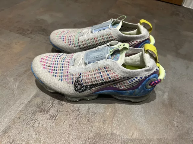 NIKE LADIES VAPORMAX 3 Pure Platinum Flyknit Trainers Rrp 170 T